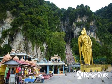 Kuala Lumpur Private Tour to Batu Caves Hotsprings And Waterfalls