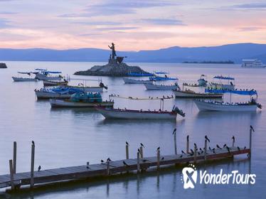 Lake Chapala and Ajijic Half-Day Tour from Guadalajara Lake Chapala and Ajijic Half-Day Tour from Guadalajara
