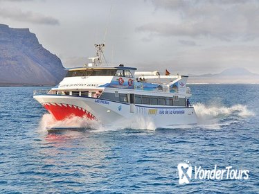 Lanzarote to La Graciosa Island Return Ferry Ticket with Bus Transfers