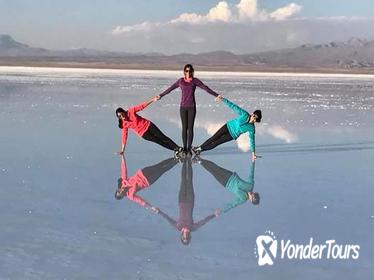 Luxury Uyuni Salt Flats 3D 2N Tour From La Paz by Flight Luxury Uyuni Salt Flats 3D 2N Tour From La Paz by Flight