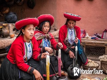 Maras, Moray, and Chinchero Cooking Class Full-Day Tour from Cusco