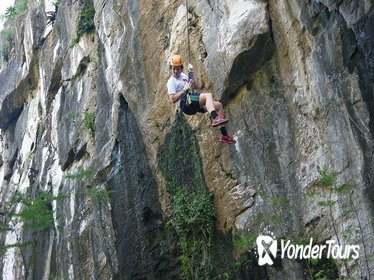 Marble Mountain Rock Climbing