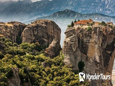 Meteora Monasteries Day Trip from Thessaloniki