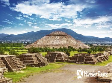 Mexico City in One Day: Teotihuacan Pyramids Early Access and Historical City Sightseeing Tour