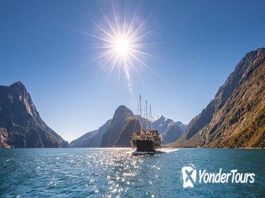 Milford Sound Full-Day Tour from Queenstown including Helicopter Flight Milford Sound Full-Day Tour from Queenstown including Helicopter Flight