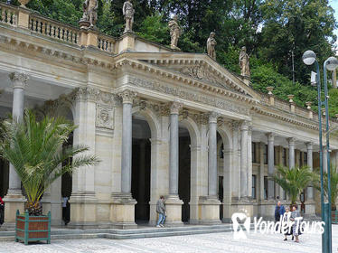 Moser Glassworks and Jan Becher Museum and Karlovy Vary Private Tour from Prague