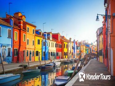 Murano and Burano Islands Tour with Glass of Wine