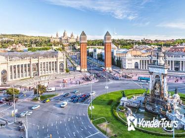 Must-sees of Barcelona in a private driving tour