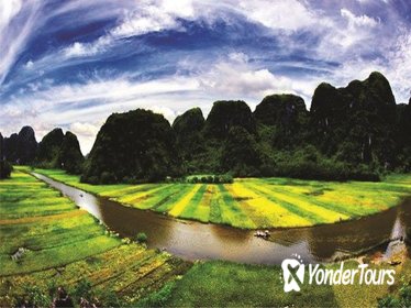 Ninh Binh and Ancient Hoa Lu Temples Tour from Hanoi