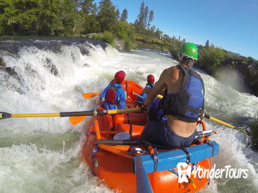 Nugget Falls class IV Half-Day Rafting on The Rogue River