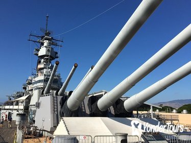 Oahu Day Trip: Battleships of Pearl Harbor Tour from Kauai