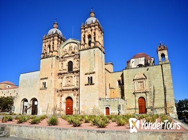 Oaxaca City Sightseeing Tour: Temple of Santo Domingo de Guzman, Oaxaca Regional Museum and Benito Juarez Market