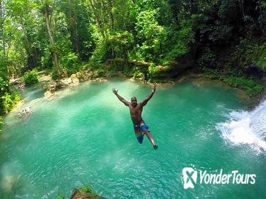 Ocho Rios Highlight Tour with Blue Hole and Horseback Riding