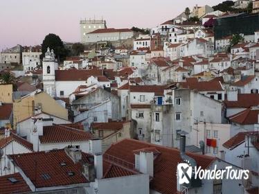 Old Lisbon: Alfama and Sao Jorge neighbours 3-Hour Walking Tour