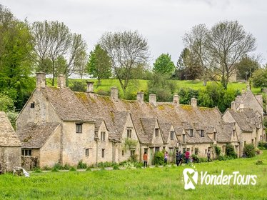 Oxford and Cotswolds Full-Day Small-Group Tour from London
