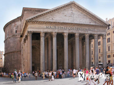 Pantheon and Santa Maria Sopra Minerva Guided Tour in Rome