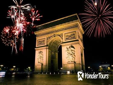 Paris New Year's Eve Illuminations and Dinner Tour