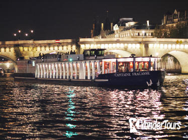 Paris Seine River Cruise with 3-Course Dinner
