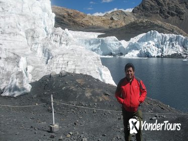 Pastoruri Glacier Private Full-Day Tour from Huaraz