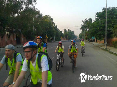 Pedal to Heritage: Morning Bicycle Tour of Jaipur