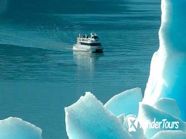 Perito Moreno Glacier boat navigation (Safari Nautico)