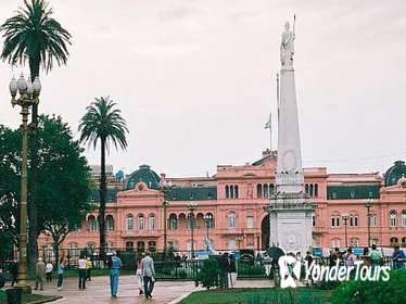 Plaza de Mayo - Express Tour