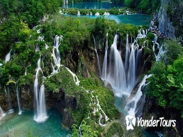 Plitvice Lakes National Park Full-Day Tour from Zadar