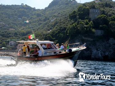 Positano and Amalfi Coast Boat Tour from Sorrento