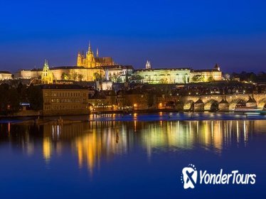 Prague Buffet Dinner Cruise with Music including Hotel Transport