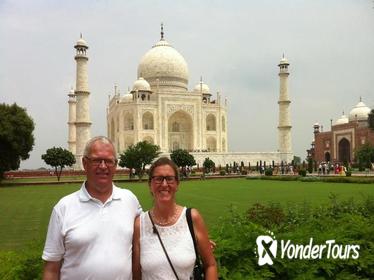 Private 2 Days Sunrise Tajmahal Agra tour with Hotel Meal and flight