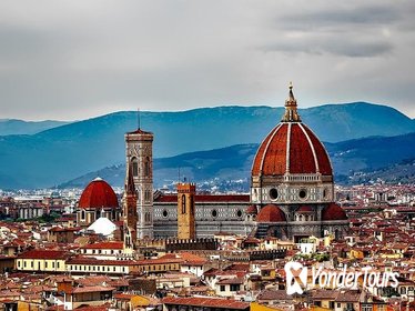 Private 3-Hour Walking Tour of Florence with private official tour guide