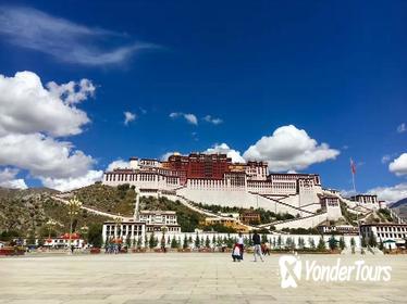 Private 4-Day Lhasa Buddhism Culture Experience Tour, flight from Chengdu