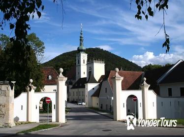 Private 4-Hour Vienna Woods Tour from Vienna Private 4-Hour Vienna Woods Tour from Vienna