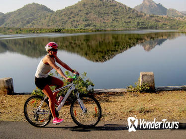 Private Biking Expedition in the City of Lakes