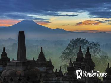 Private Borobudur Sunrise Tour from Yogyakarta