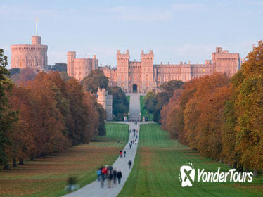 Private Chauffeured Range Rover Tour to Windsor from London Private Chauffeured Range Rover Tour to Windsor from London