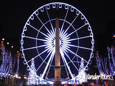 Private Christmas Tour of Paris with a Ferris Wheel Ride