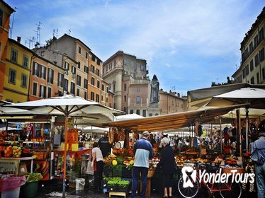 Private Combo Tour: Colosseum and Food Market Stroll