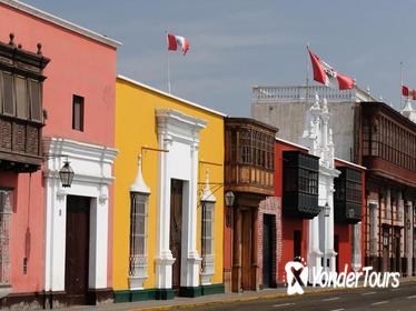 Private Combo Tour: Trujillo Sightseeing, Archeology Museum, Temples of the Sun and Moon, Huanchaco and Chan Chan