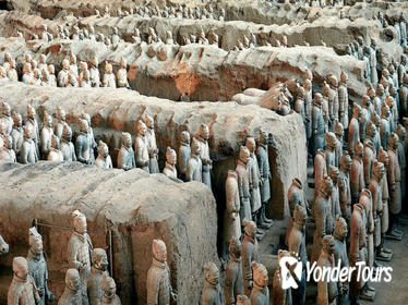 Private Customizable Terracotta Warriors Day Tour Including Lunch