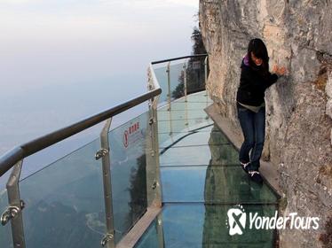 Private Day Tour of Tianmen Mountain with Skywalk