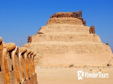 Private Day Tour to Saqqara, Memphis and Giza from Cairo with Guide