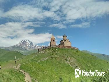 Private Day Trip to Gudauri and Kazbegi from Tbilisi