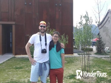 Private Day Trip to Mutianyu Great Wall and Summer Palace with English-Speaking Driver