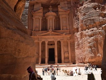 Private Day Trip to Petra and Dead Sea from Amman