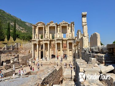 Private Ephesus and Sirince Tour with Shopping Time