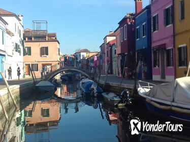 Private Excursion by Typical Venetian Motorboat to Murano, Burano and Torcello