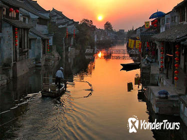 Private Fengjing and Xitang Water Town Sunset Boating Tour with Dinner from Shanghai Private Fengjing and Xitang Water Town Sunset Boating Tour with Dinner from Shanghai