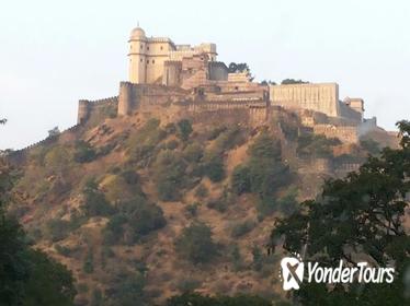 Private Full-Day Tour of Kumbalgarh Fort from Udaipur