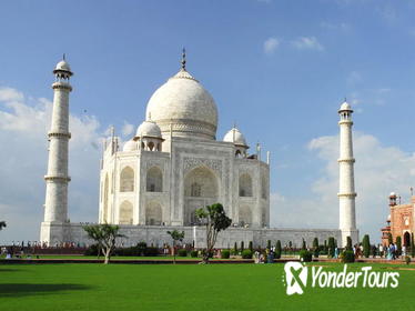 Private Full-Day Tour of Taj Mahal and Agra Fort from Delhi